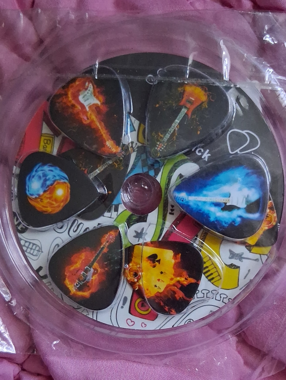 6 Guitar Picks